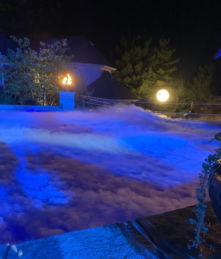Swimming pool with fog